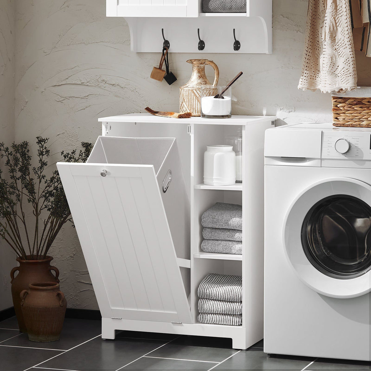 SoBuy Armoire à linge avec sac à linge - 3 étagères - 1 panier à linge - 60 x 37 x 86 cm - Blanc