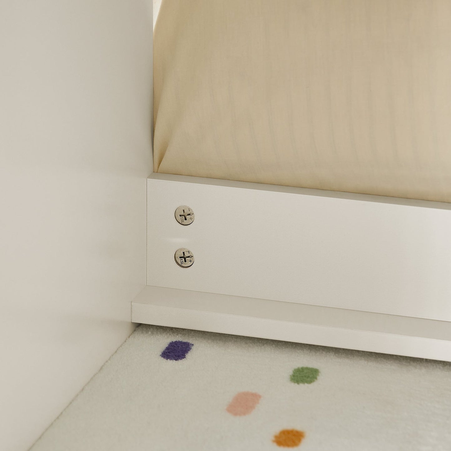 SoBuy Banc de rangement enfant avec 2 armoires et 2 tiroirs - Max. 150 kg - 100 x 37 x 46 cm - Coloré