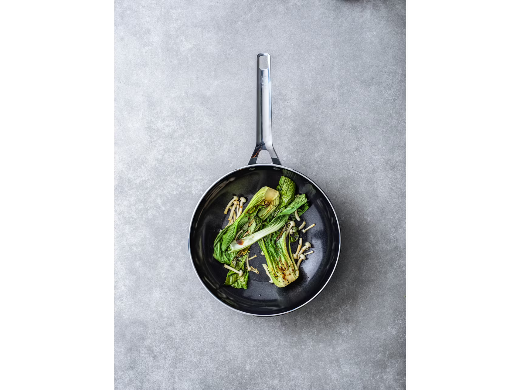 Wok Electrolux en aluminium - sans PFAS - 28 cm - Noir