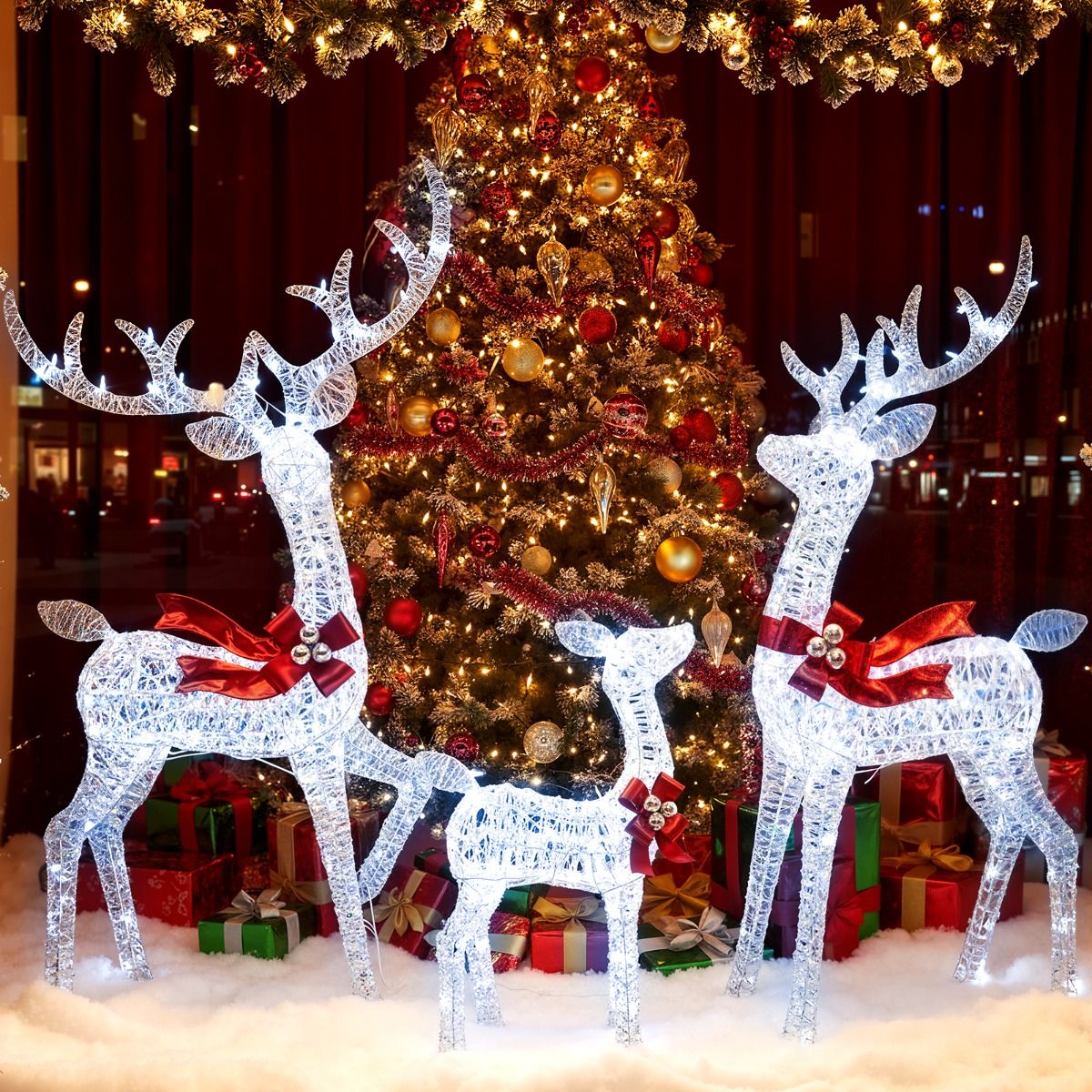 Coast 3-piece LED Reindeer family Christmas decoration - 215 LED cool white - iridescent - red accent - deer 153 cm / doe 112 cm / calf 74 cm